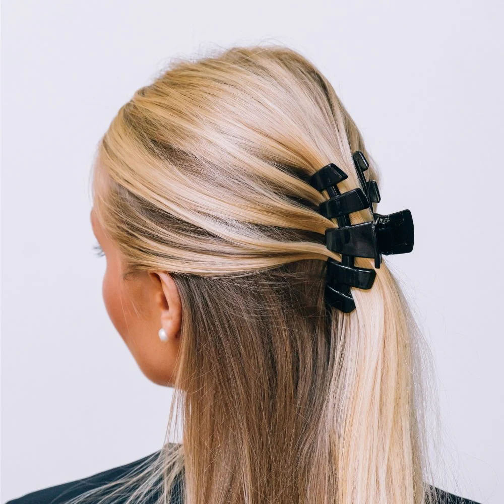 Classic Jet Black Medium Claw Clip - Image 4